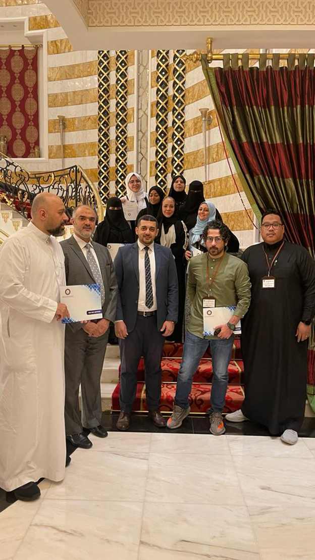 فريق عمل VES مع العميل